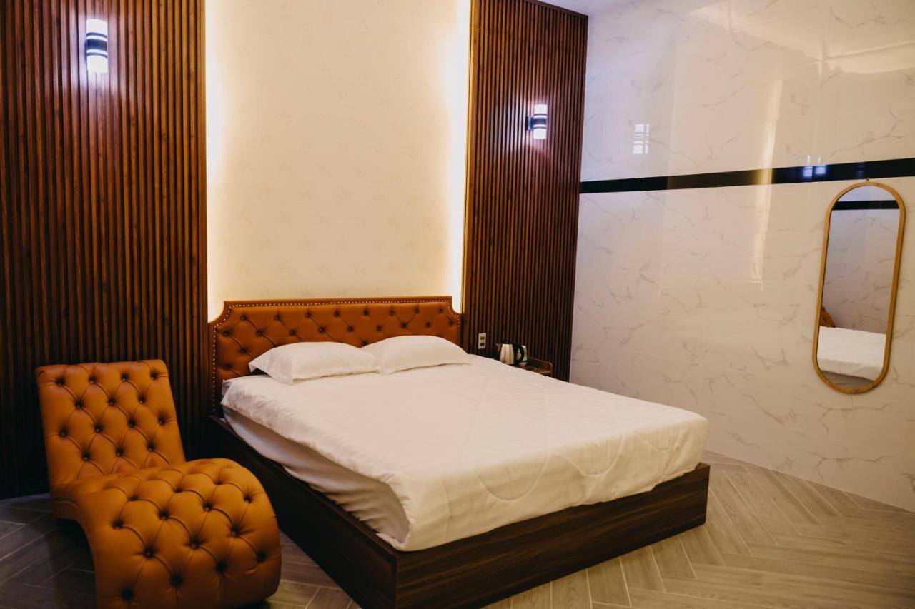 Bao Ngoc Hotel Cao Lãnh Buitenkant foto