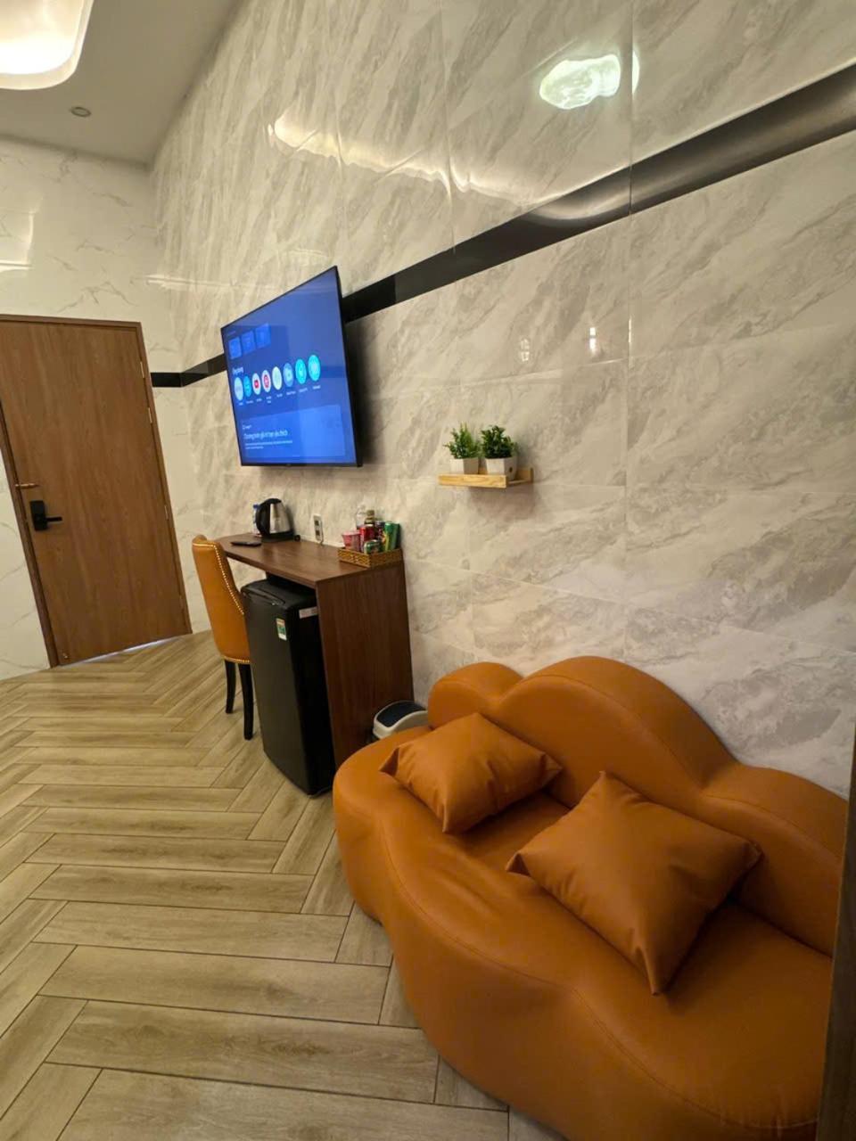 Bao Ngoc Hotel Cao Lãnh Buitenkant foto