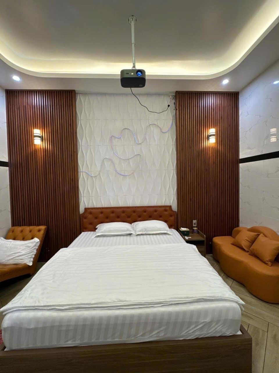 Bao Ngoc Hotel Cao Lãnh Buitenkant foto